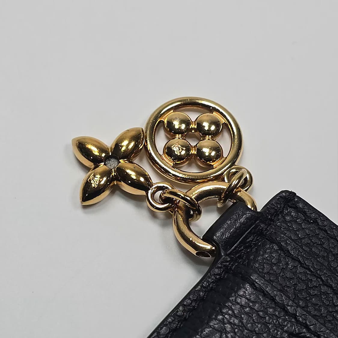 루이비통 LV참 카드 홀더  상품이미지9