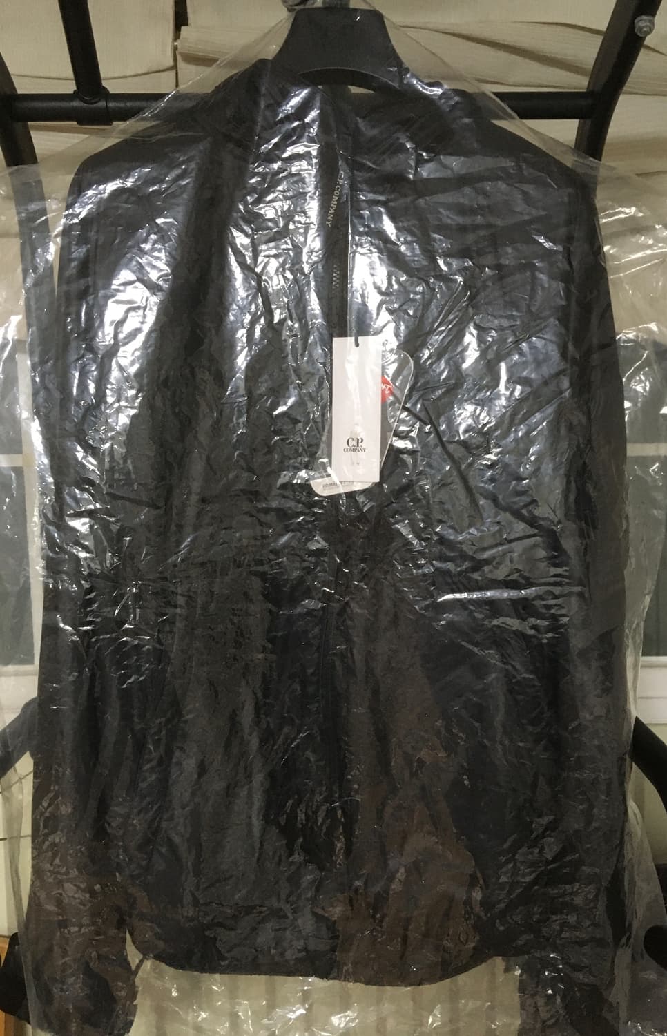 CP컴퍼니 나다쉘 후디드 자켓 블랙 판매합니다  상품이미지2