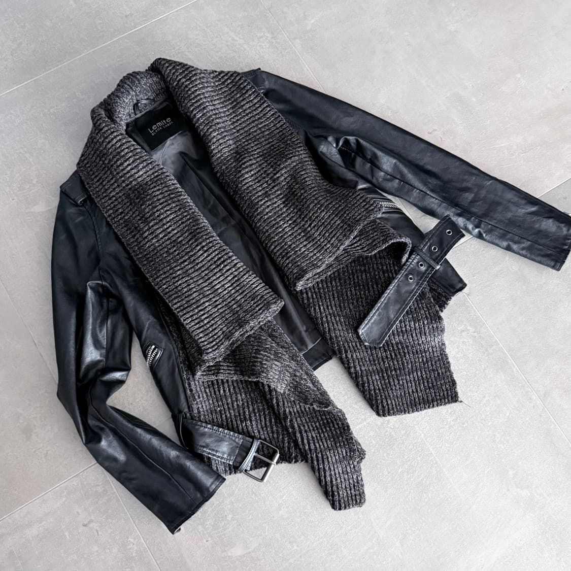 Black leather jacket 상품이미지1