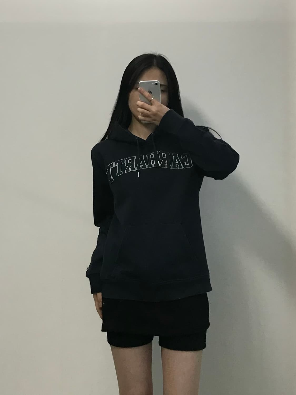 칼하트 덤블로고 블랙 후드티 상품이미지1