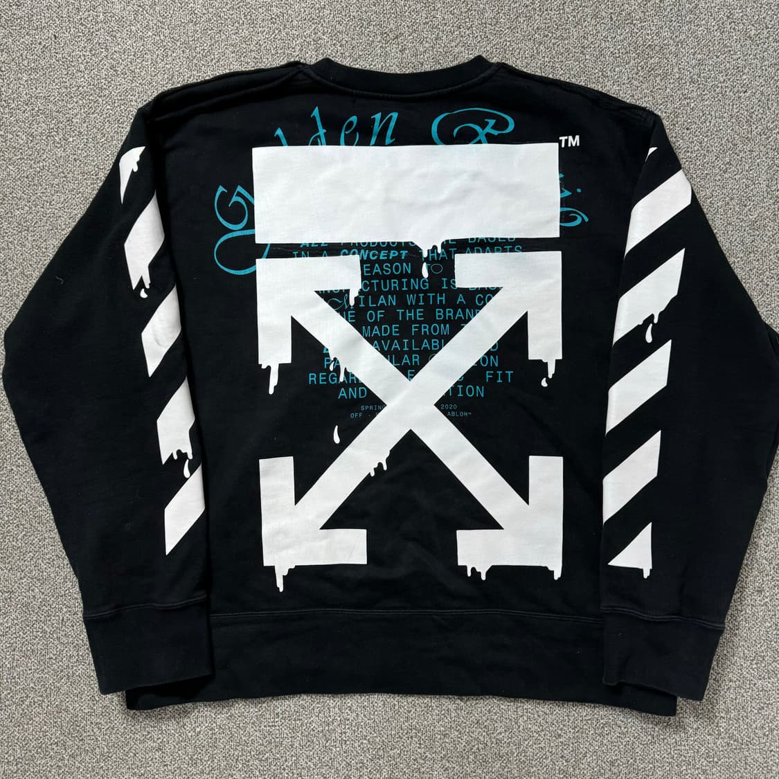 오프화이트 맨투맨 상품이미지2