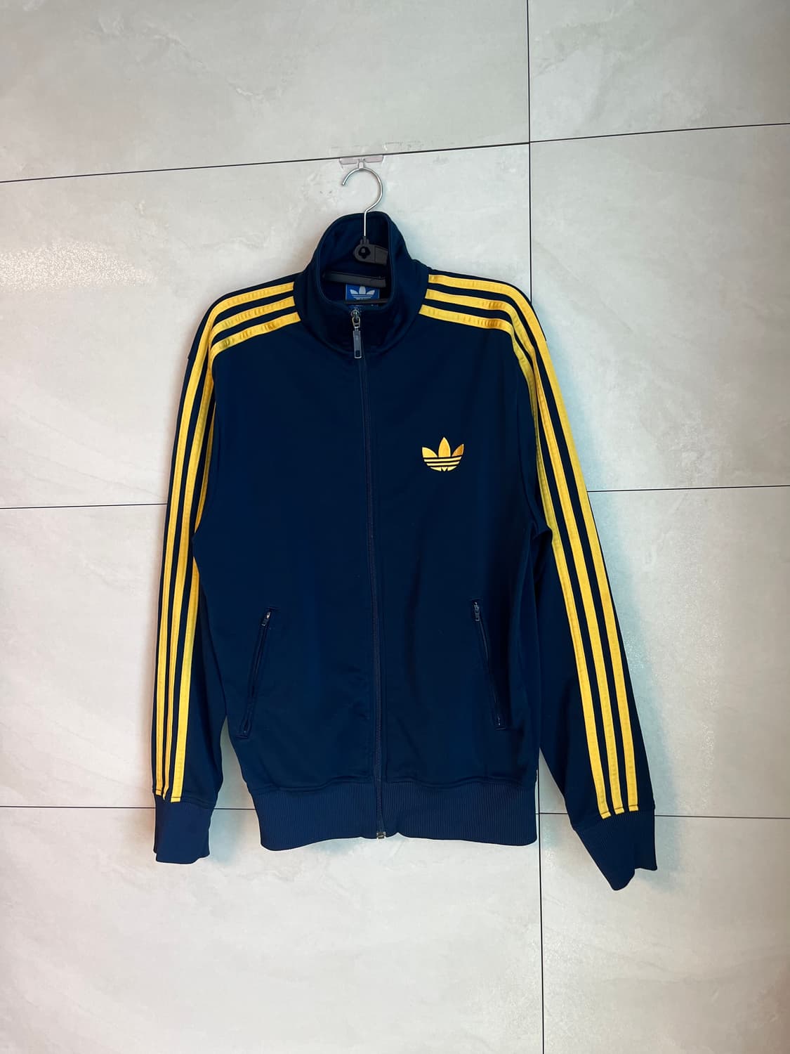 아디다스 구파이어버드 대장 져지 네이비,옐로우 라인 [95]  상품이미지3