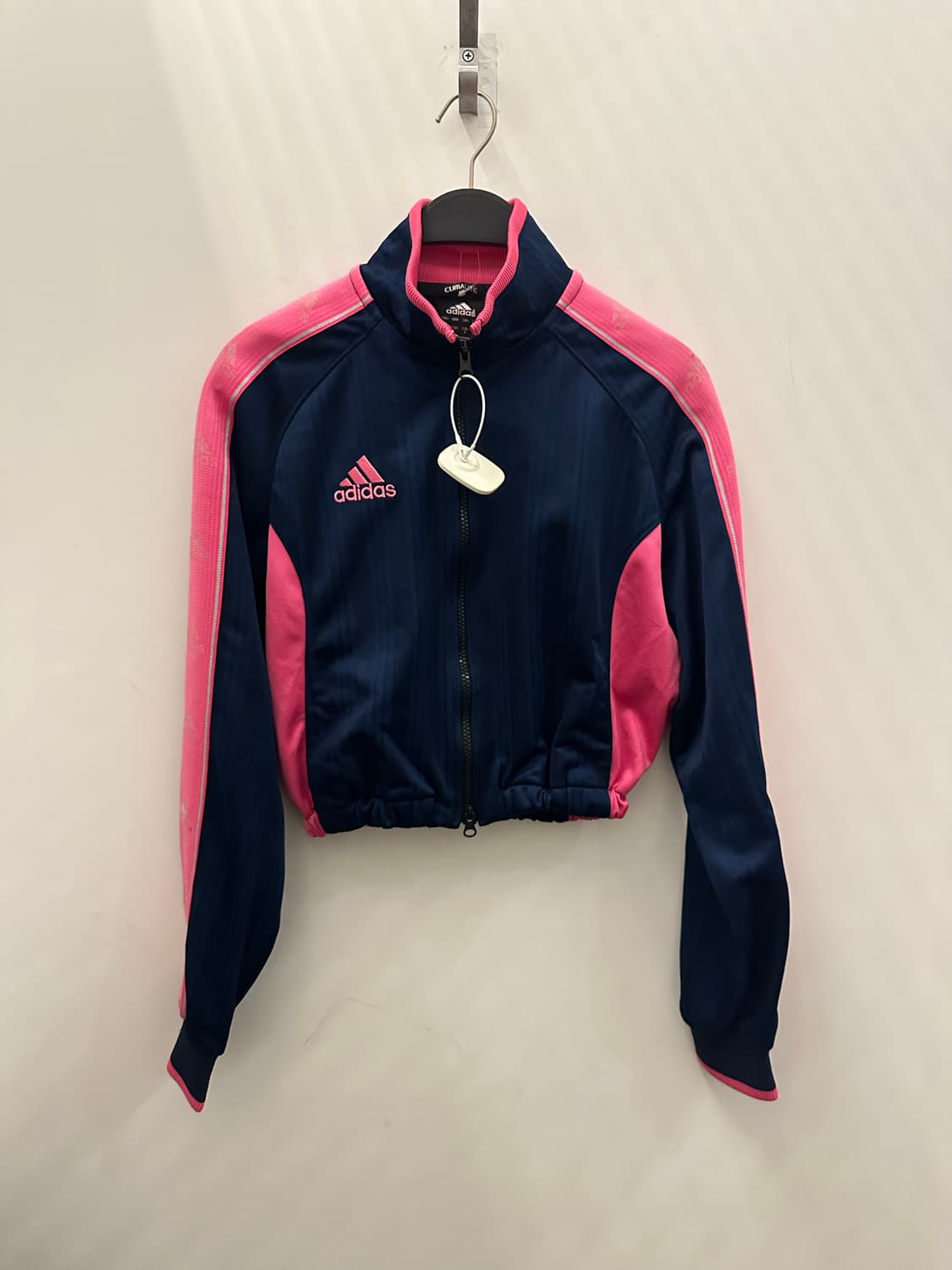 ADIDAS 아디다스 리메이크 2-WAY 크롭져지 상품이미지1