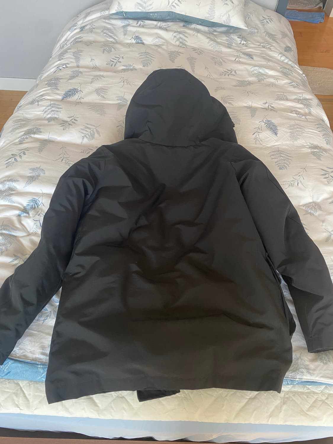 Danton 후드패딩 판매합니다 상품이미지3