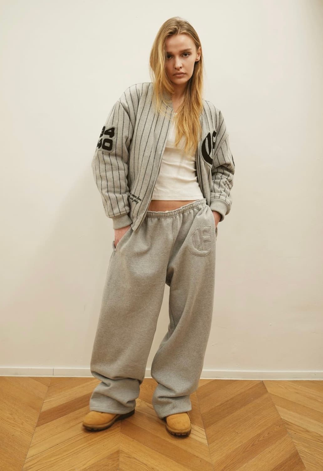  ertr 유튜버 니들 아플리케 조거팬츠 상품이미지2