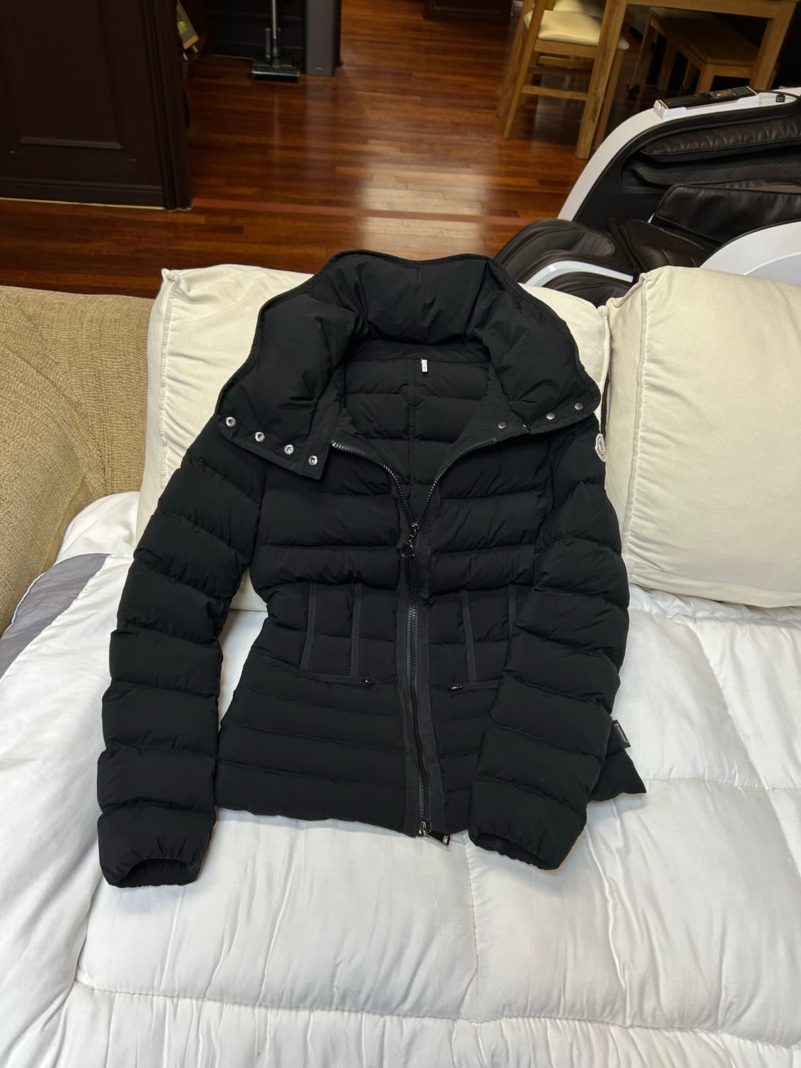 몽클레어 여성 블랙 다운패딩(1/44~55) 상품이미지2