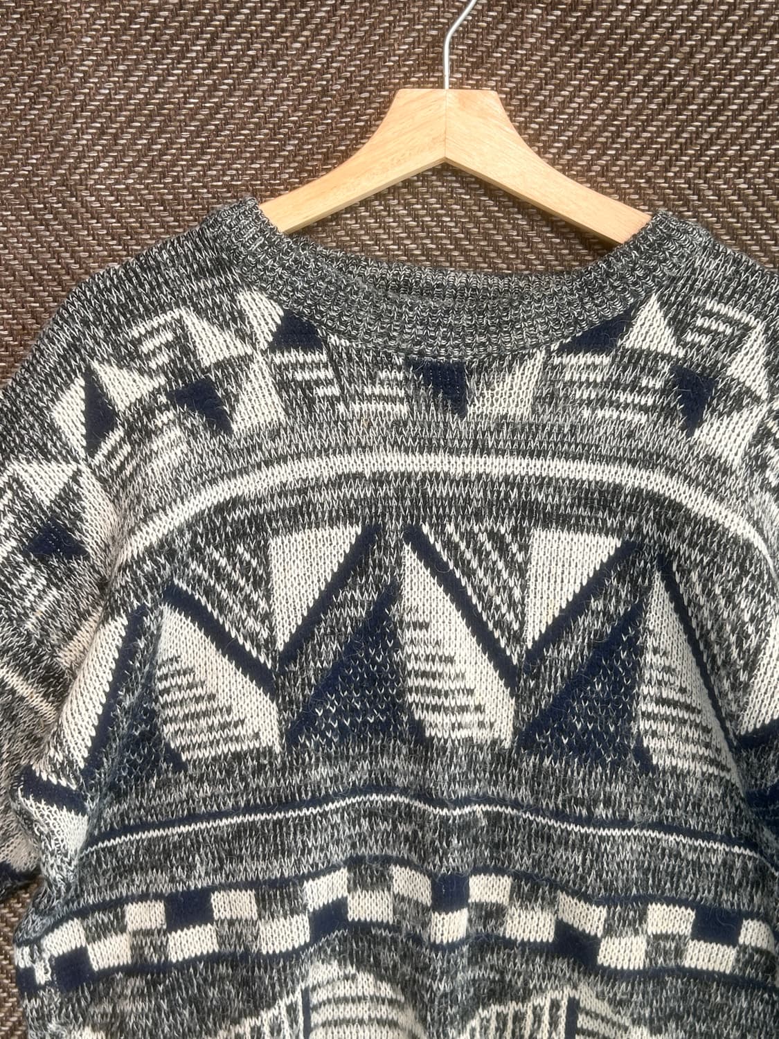 Jolly campa 패턴 니트 상품이미지3