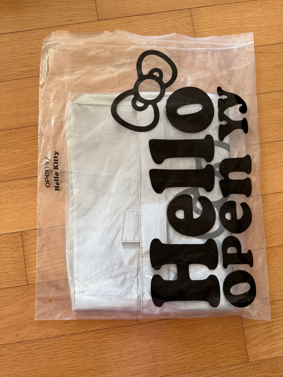 오픈와이와이 헬로키티 실버백 상품이미지3