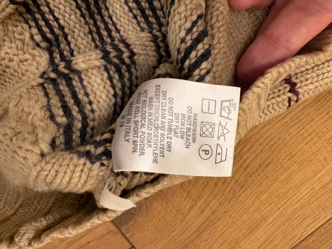 버버리 목폴라 니트 상품이미지4