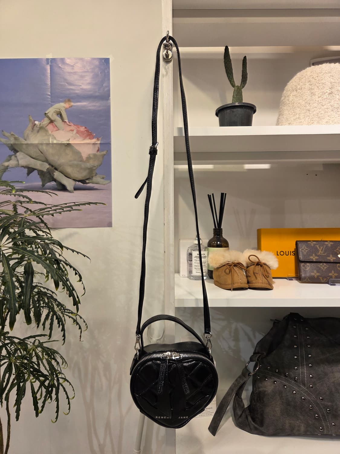 리멤버제인 하트백  블랙 상품이미지2