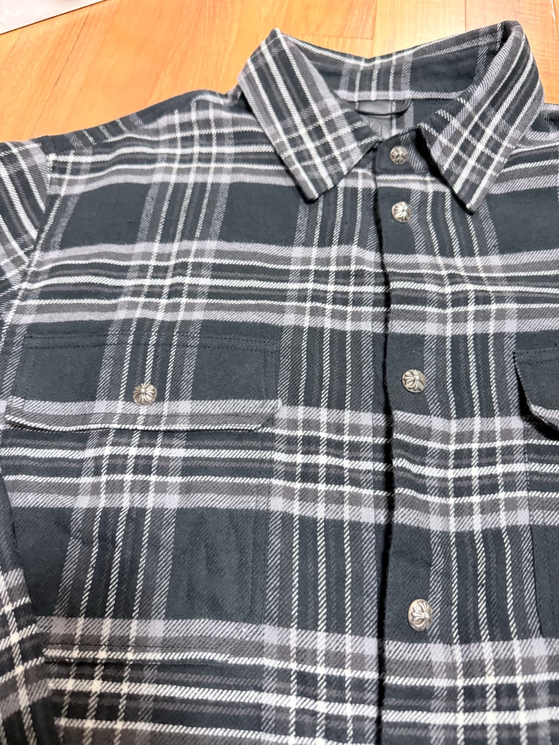 [새상품] 크롬하츠 체크 셔츠 XL 상품이미지2