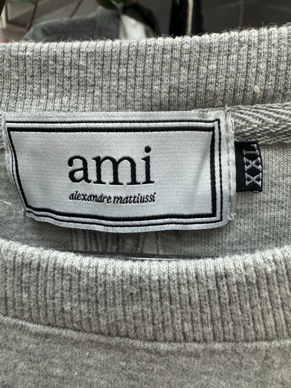 AMI 아미 하트 로고 스티치 오버핏 스웻셔츠 상품이미지6