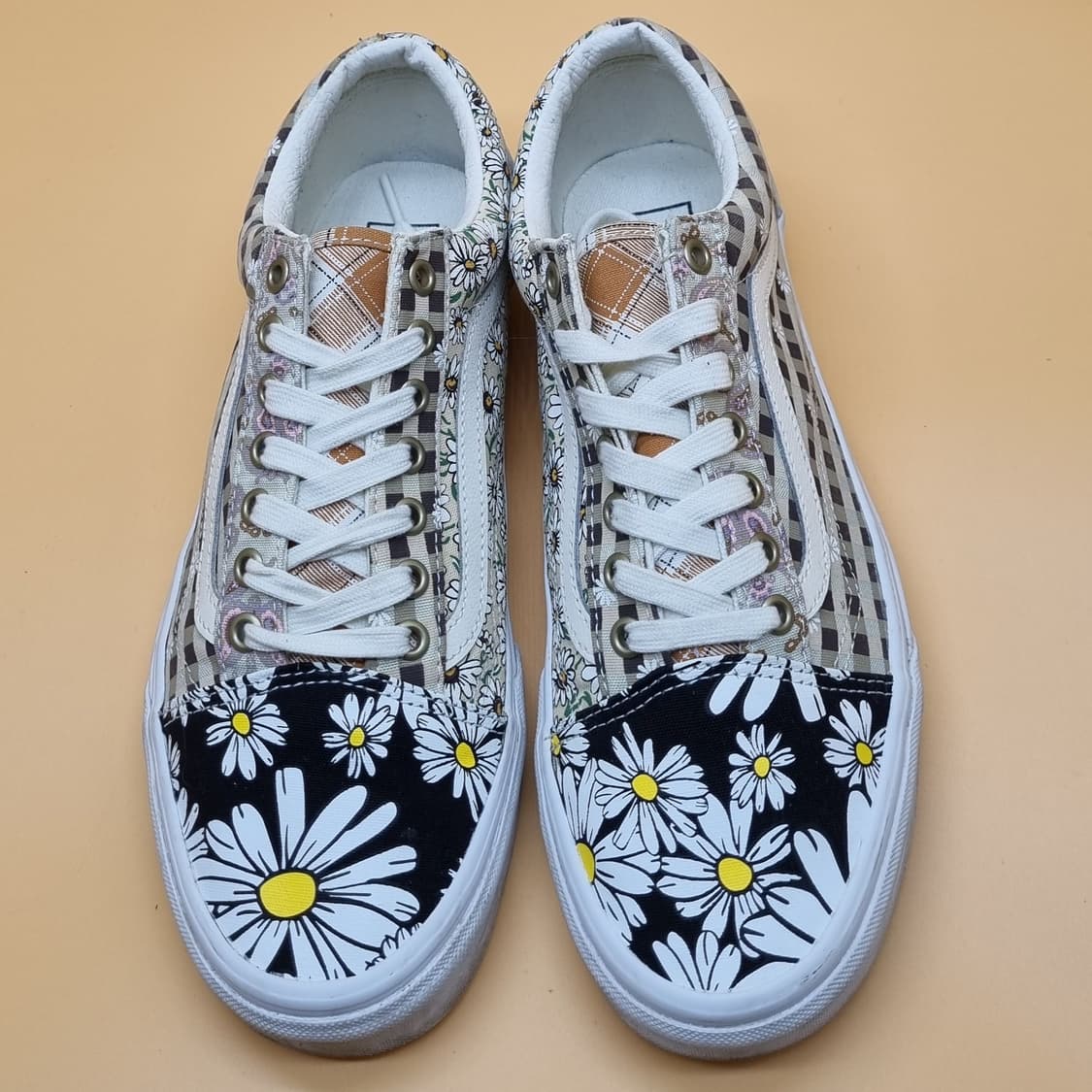 반스 올드스쿨 플라워 남성스니커즈270. 상품이미지2