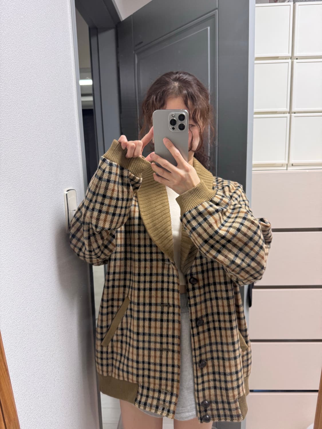 닥스 체크 숄가디건 상품이미지1