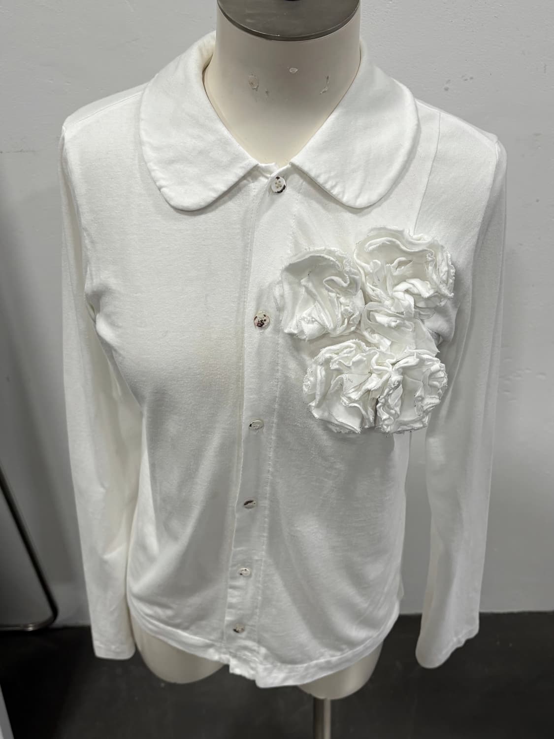 꼼데가르송 트리콧 코사지 블라우스 상품이미지1