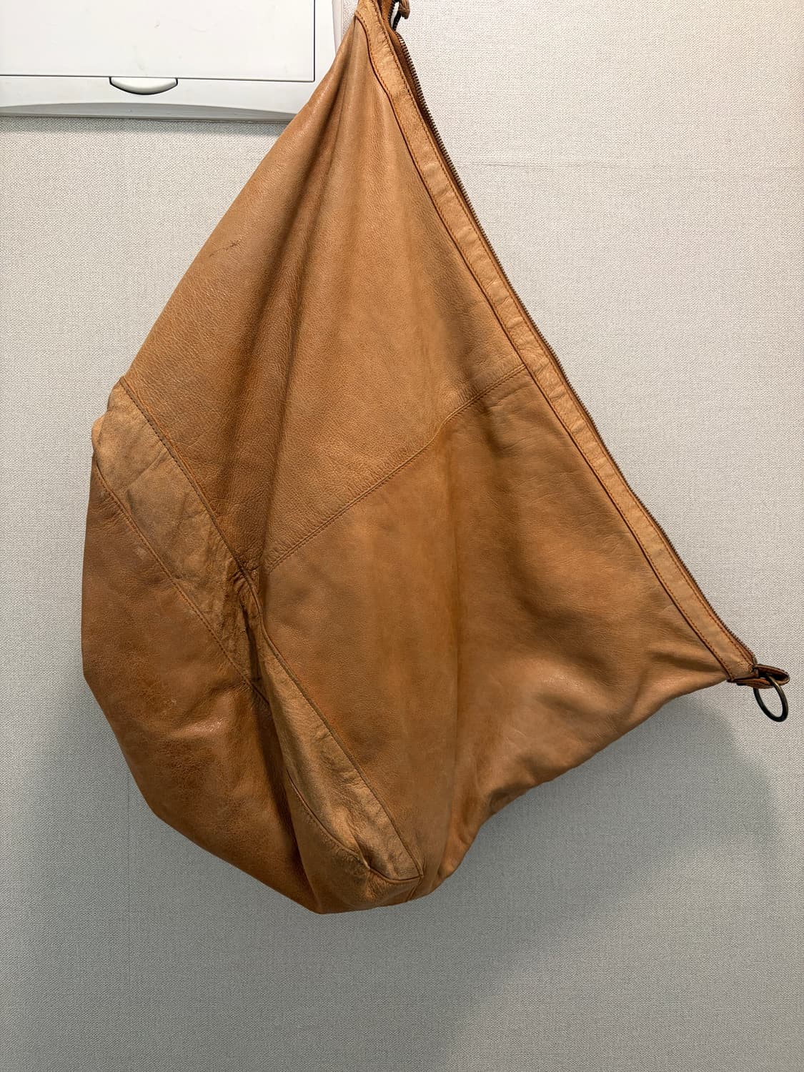 발렌시아가 커리어 카멜 XL 상품이미지4