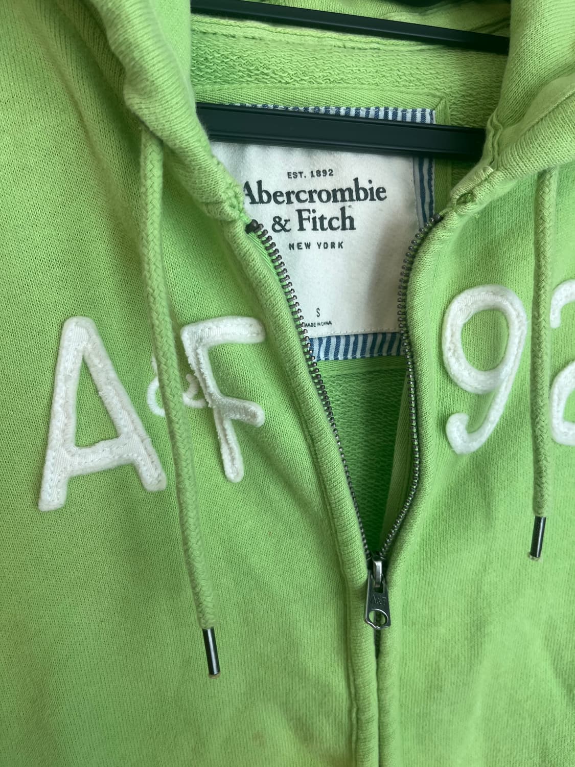 아베크롬비 A&F 스펠로고 후드집업 그린 [S] 상품이미지4