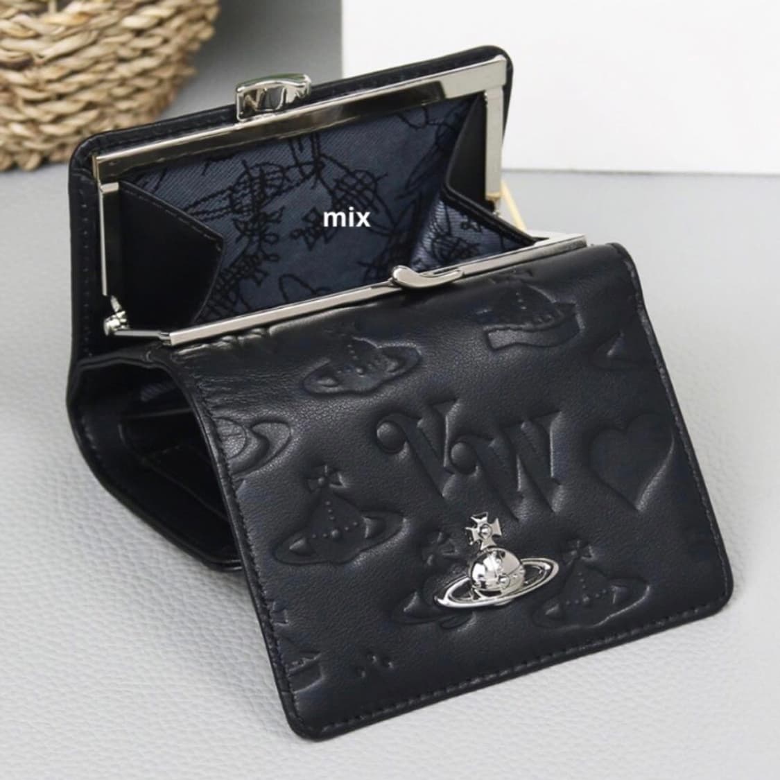 비비안웨스트우드 아카이브 블랙 은장 orb로고 레더 반지갑(새상품) 상품이미지3