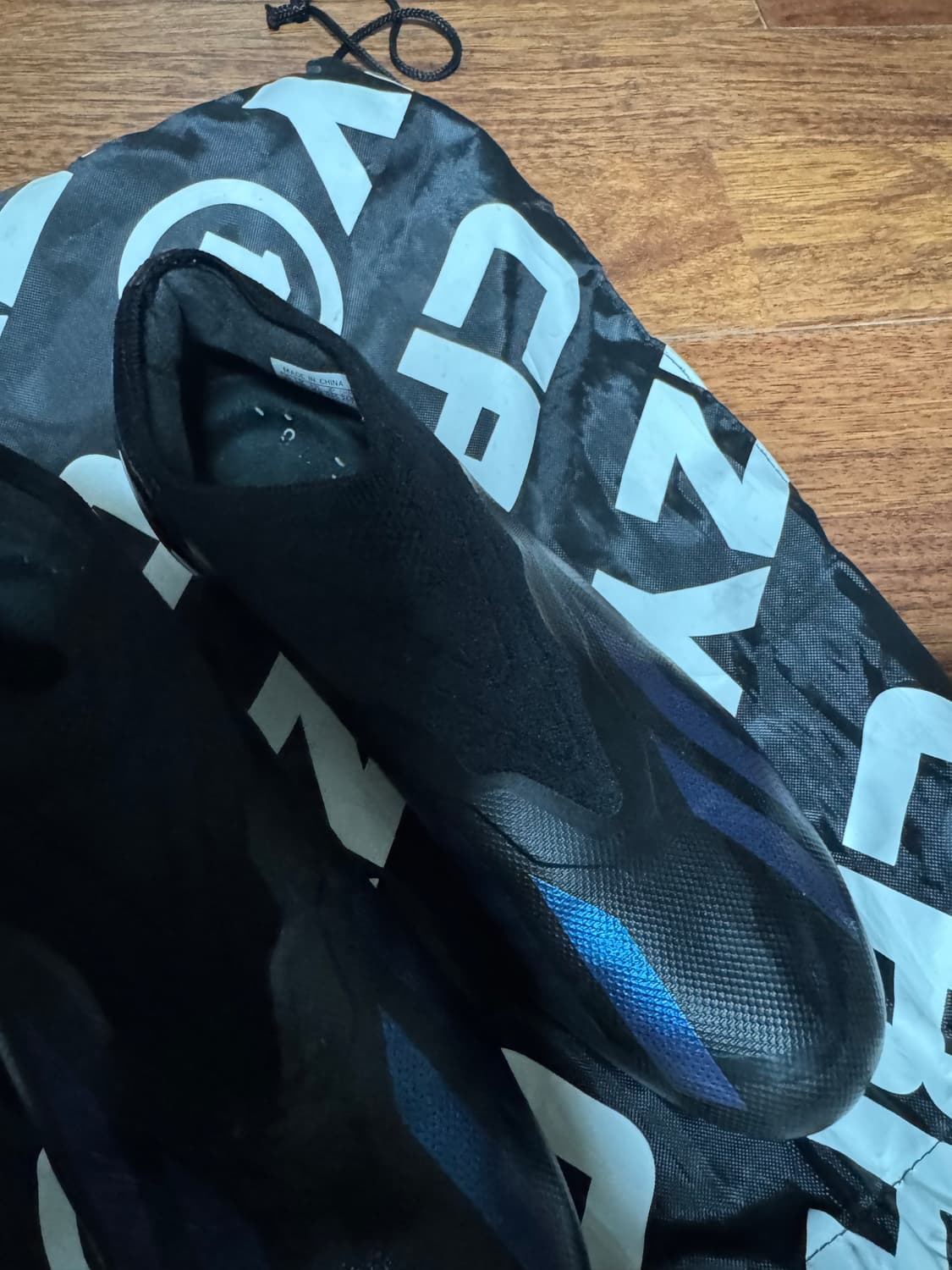 아디다스 크레이지패스트1 LL FG 265사이즈 팝니다 상품이미지4