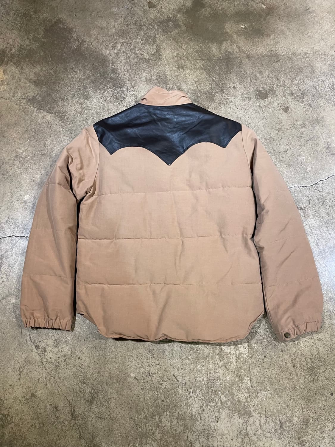 빔즈 코튼 x 나일론 x 램스킨 웨스턴 다운 자켓 (B5094) 상품이미지5