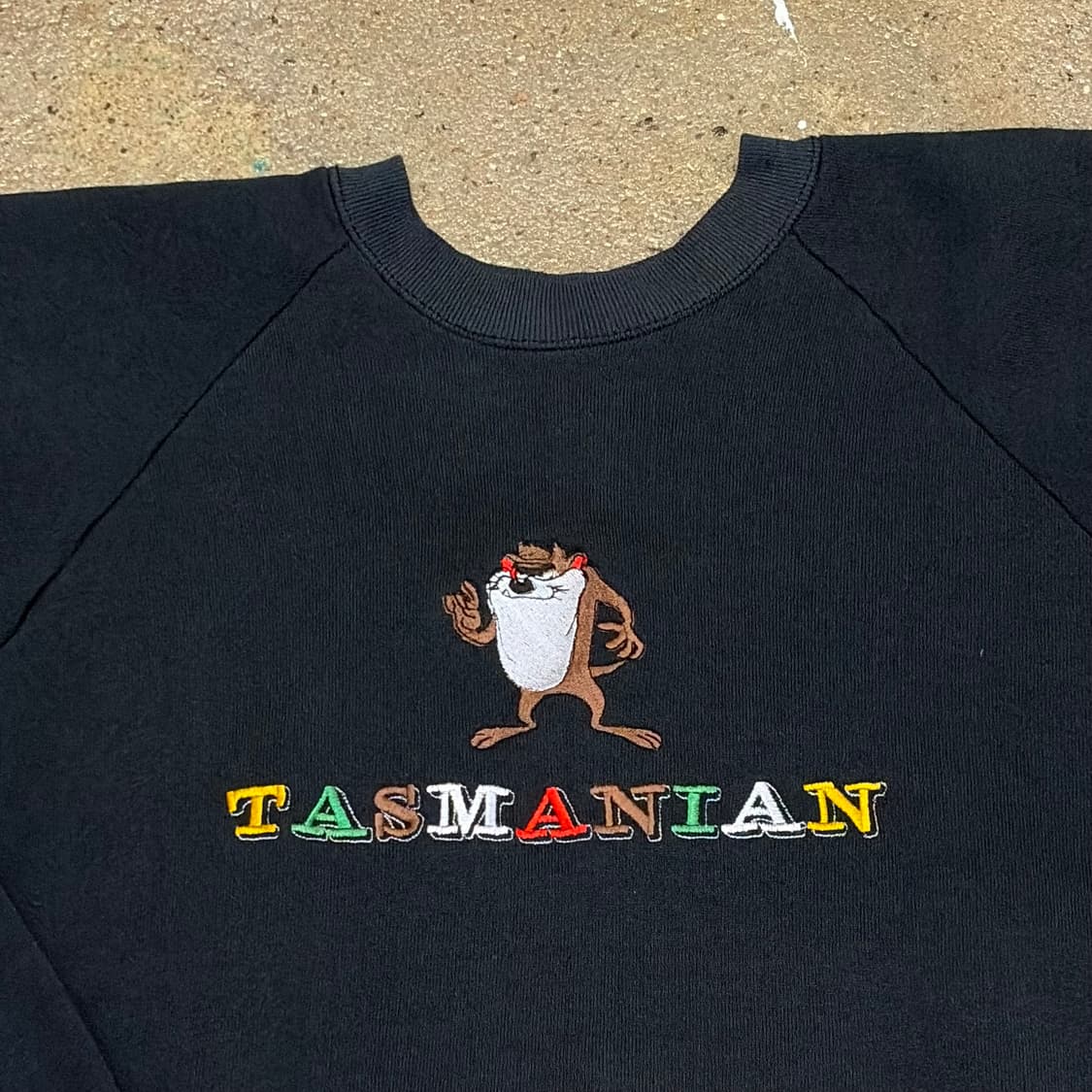 90s Made in USA 미국 빈티지 루니툰즈 테즈 맨투맨 상품이미지3