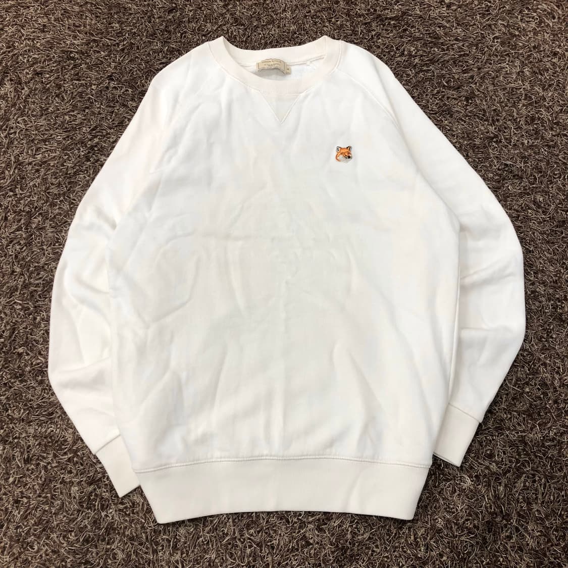 메종키츠네 폭스 패치 맨투맨 스웻셔츠 상품이미지1