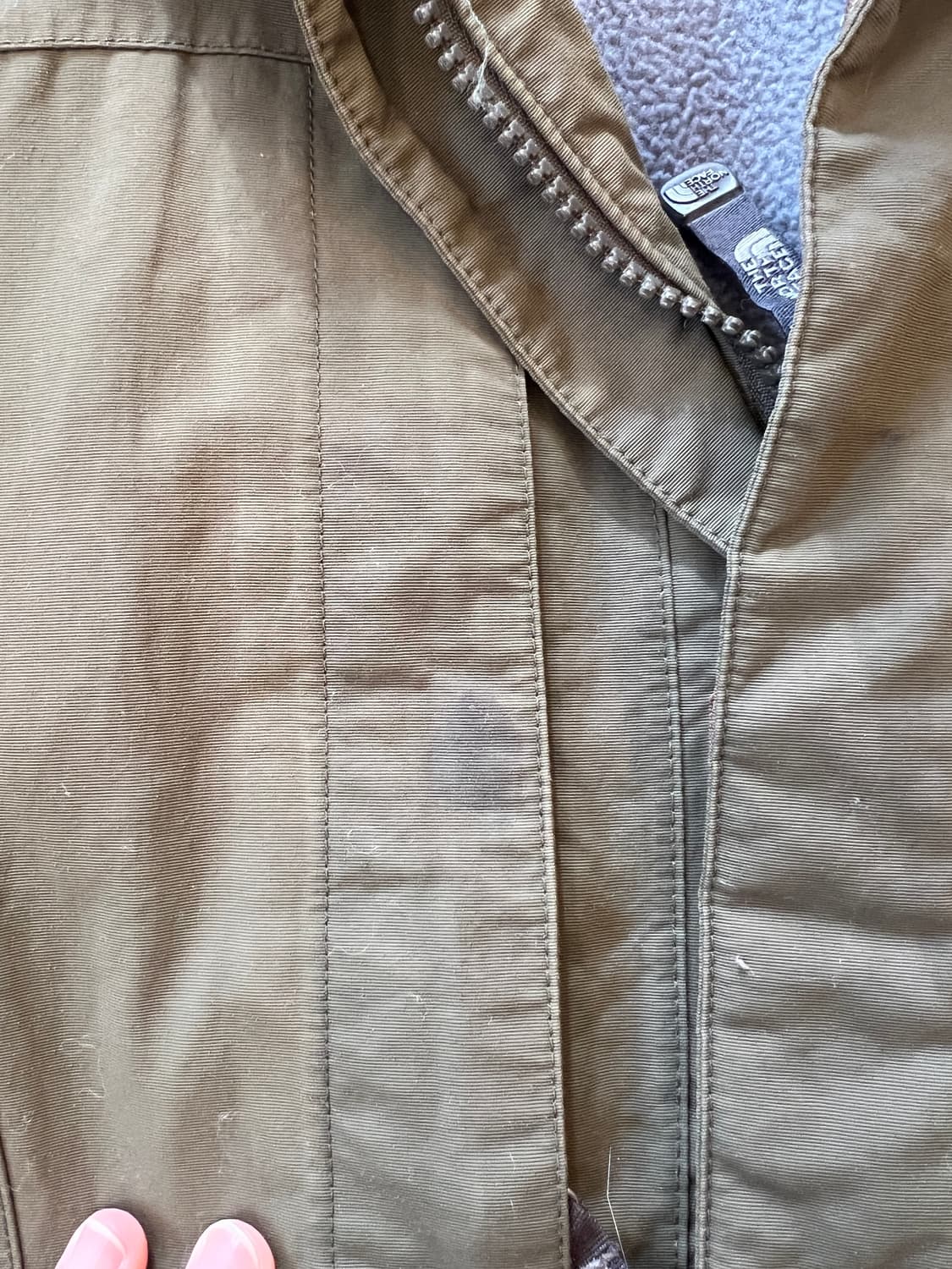 노스페이스 카키 패딩 상품이미지10