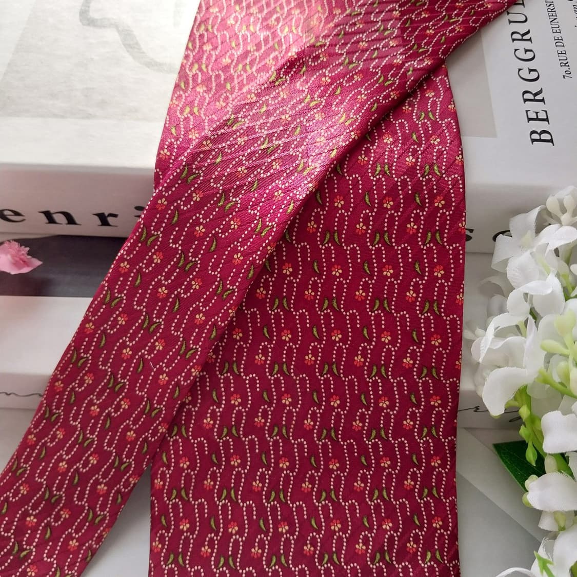 발망 실크 미니 플로럴 지오메트릭 넥타이 9.9cm A+등급 K1602
 상품이미지4