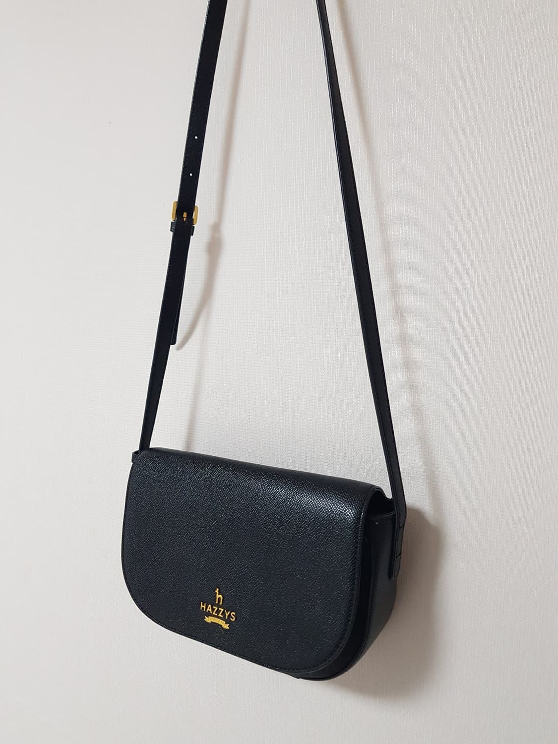 헤지스 크로스백 ㅡ정품  상품이미지2