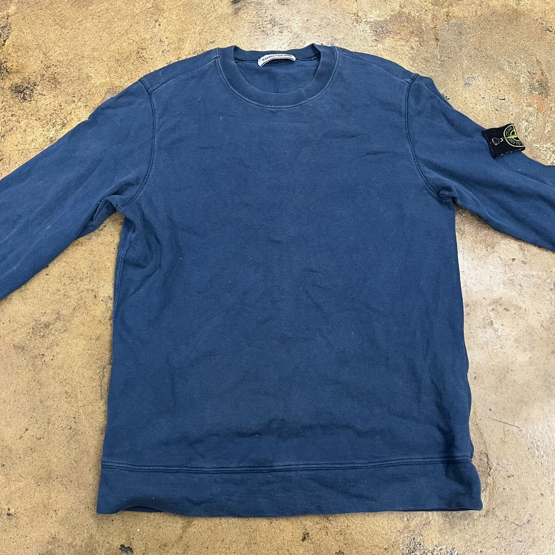 [정품/M] 스톤아일랜드 와펜 맨투맨 네이비 b19 상품이미지3