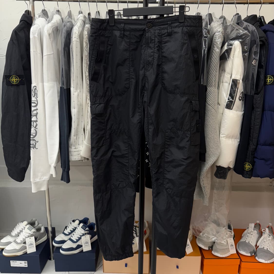 [백화점/32] 스톤아일랜드 나일론 팬츠 블랙 상품이미지2