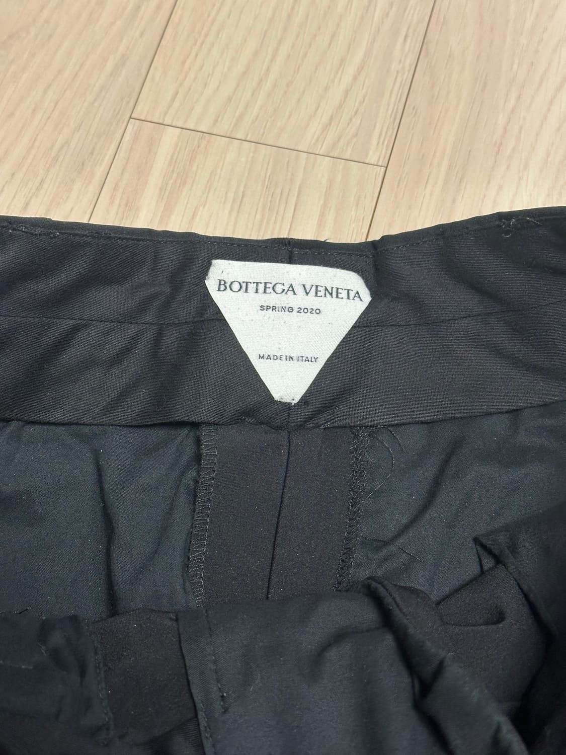 [50] 보테가베네타 20SS 스트레치 나일론 팬츠 (블랙) 상품이미지2
