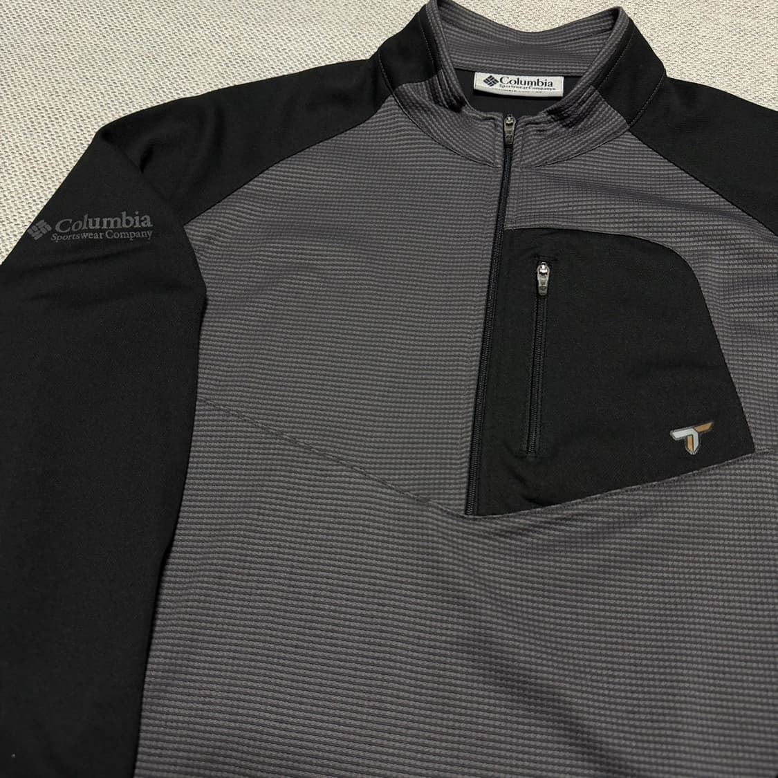 컬럼비아 티타늄 하프집업 탑 상품이미지2