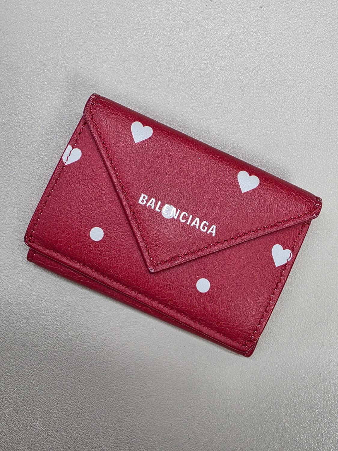 발렌시아가 파피에르 레드 하트 3단지갑 상품이미지1