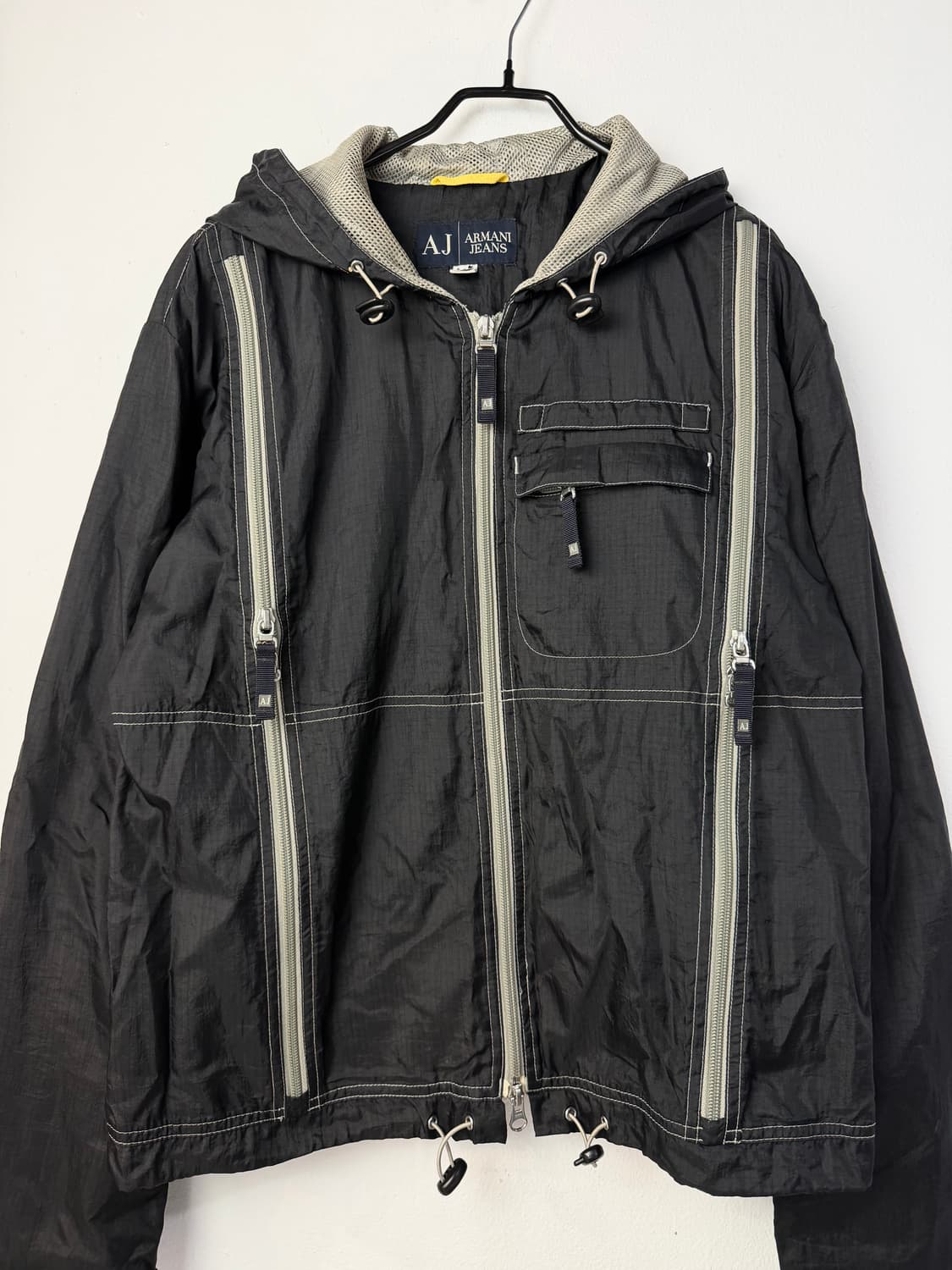 00s 아르마니 진스 벤틸레이티드 나일론 자켓 상품이미지4