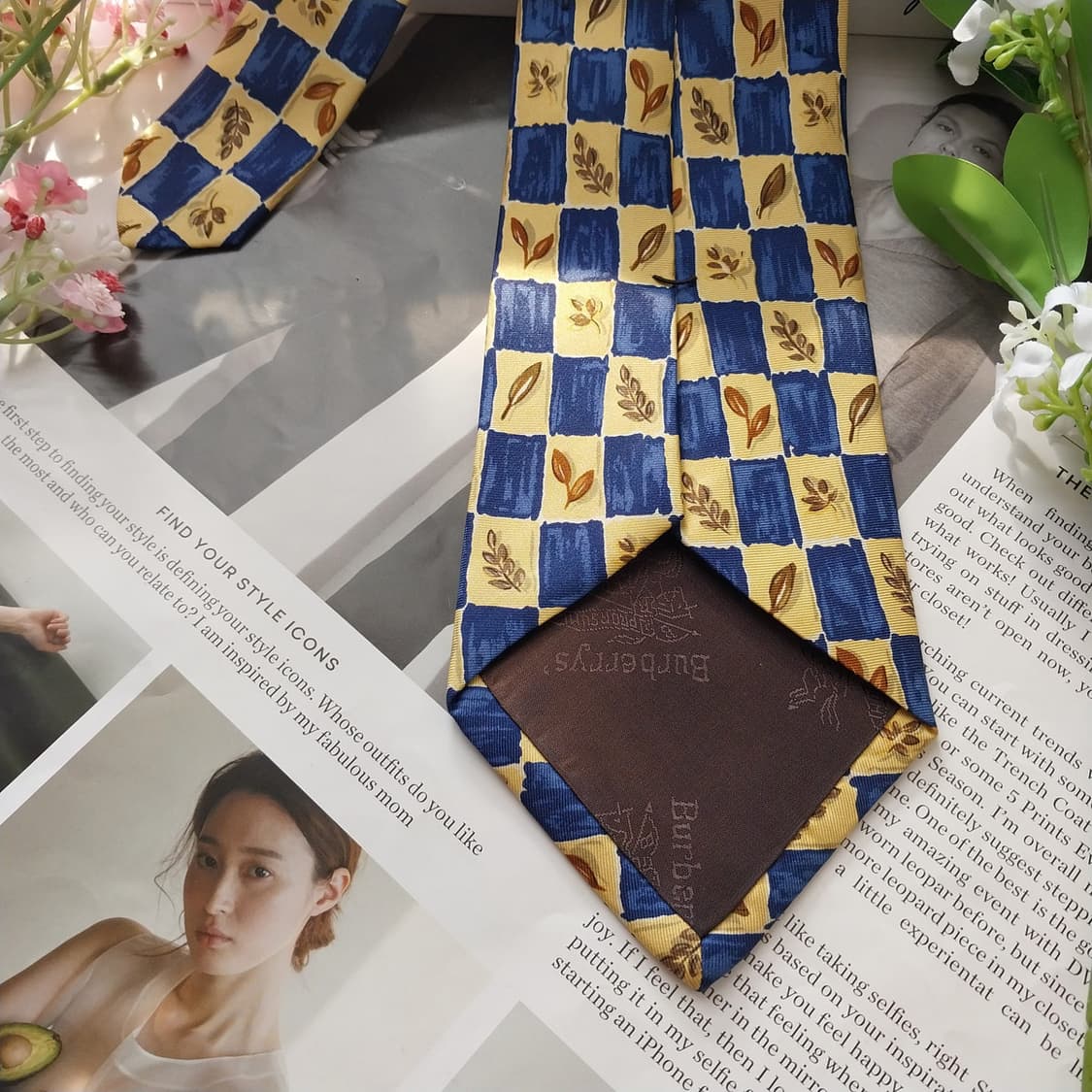 버버리 실크 블루 체크 리프 패턴 넥타이 10cm A+등급 K1772
 상품이미지7