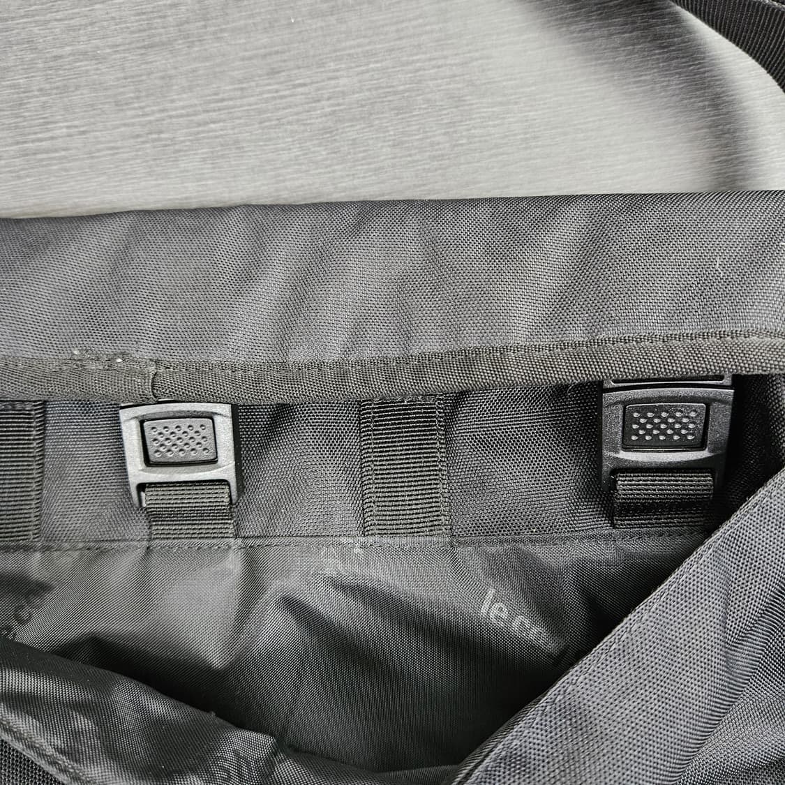 르꼬끄 메신저백 상품이미지8