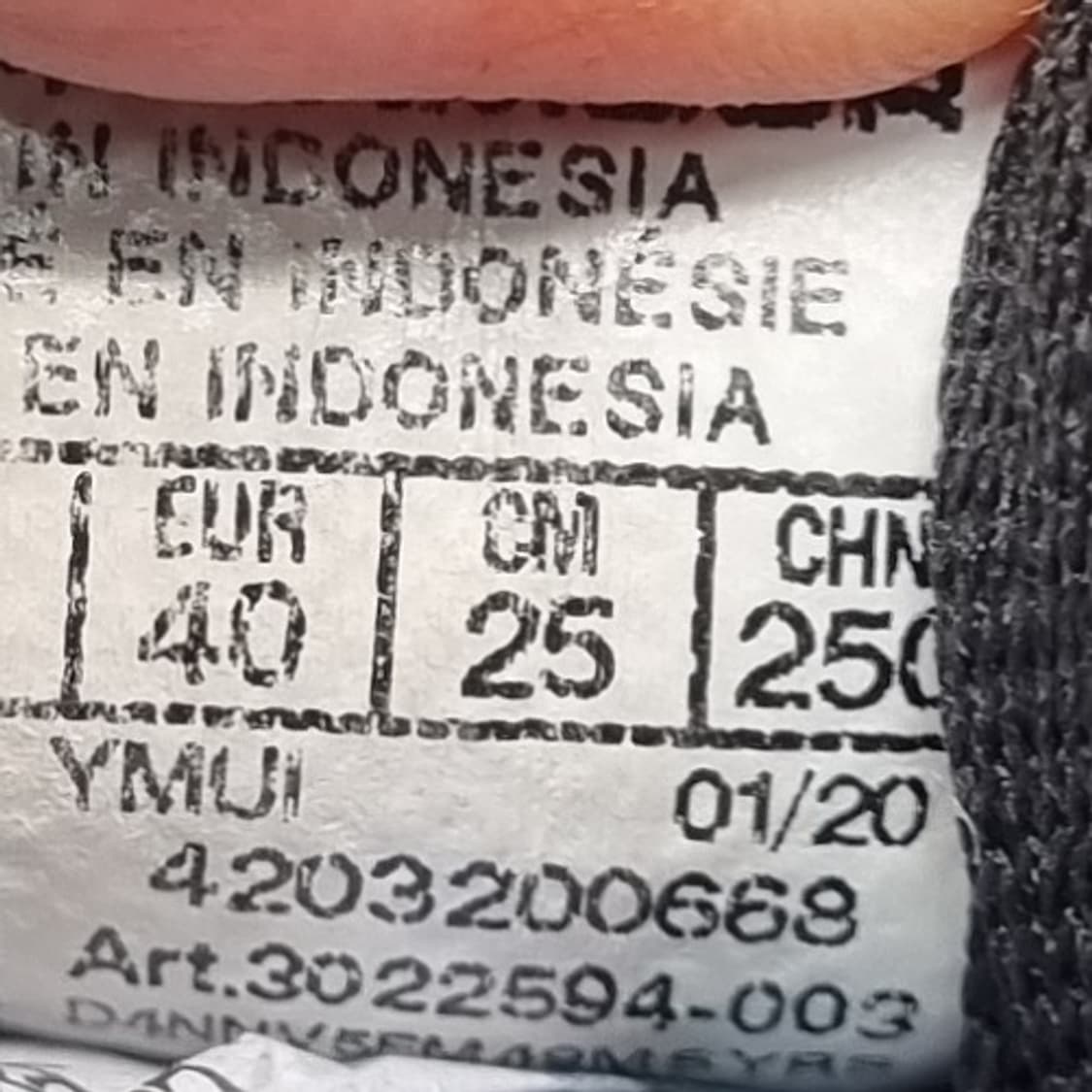 언더아머 차지드퍼스트 런닝화 250 상품이미지6