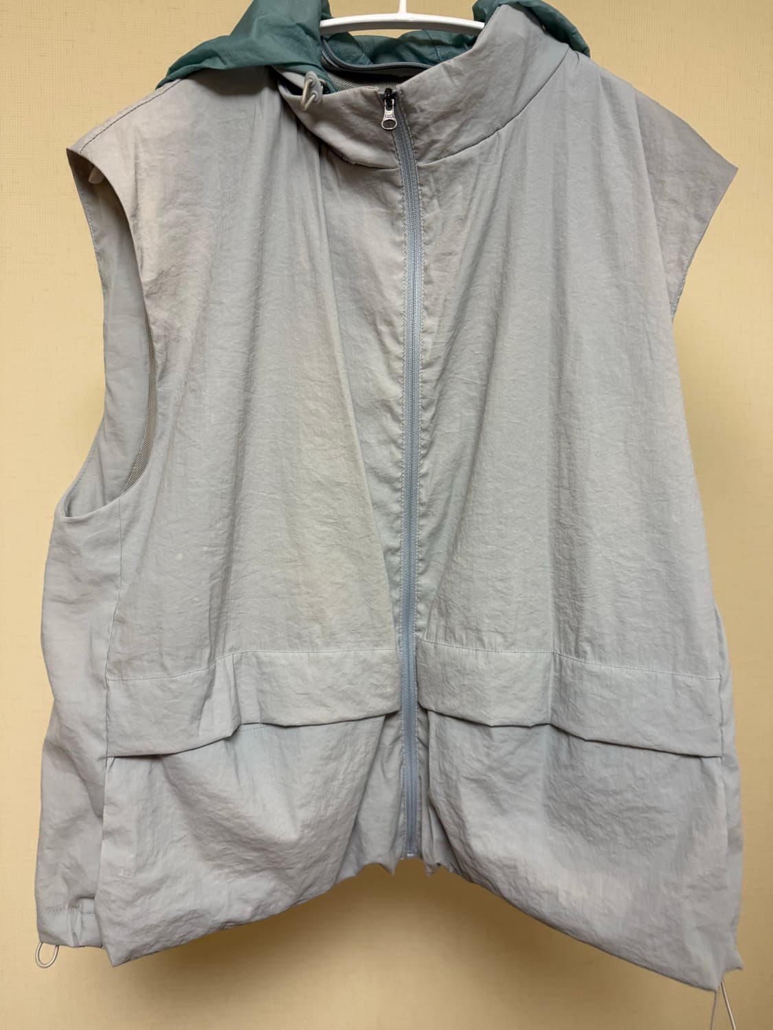 아모멘토 nylon volume pocket vest 상품이미지1