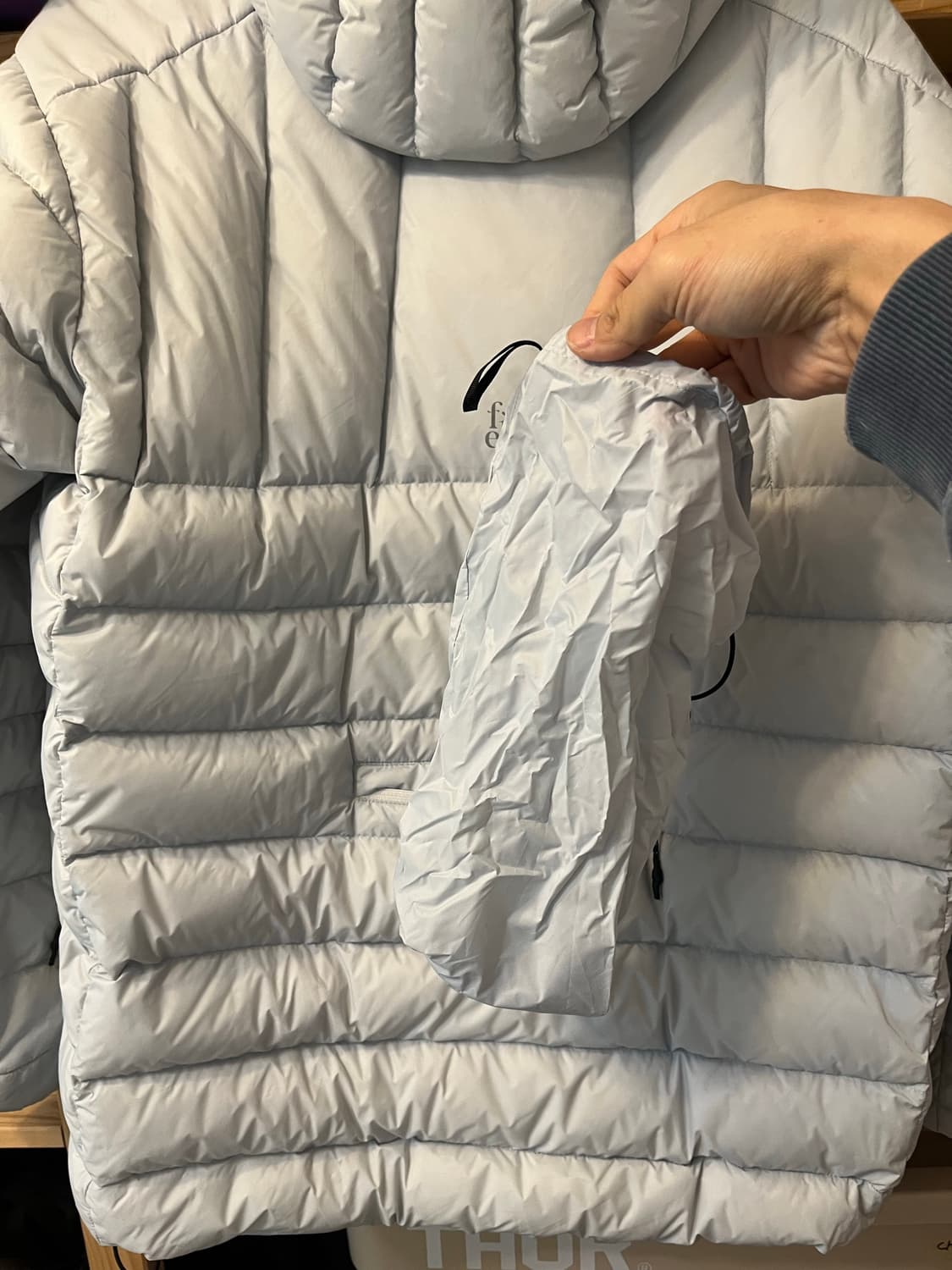 페치 선데이 fetch 구스 다운 패딩 팝니다. 상품이미지7