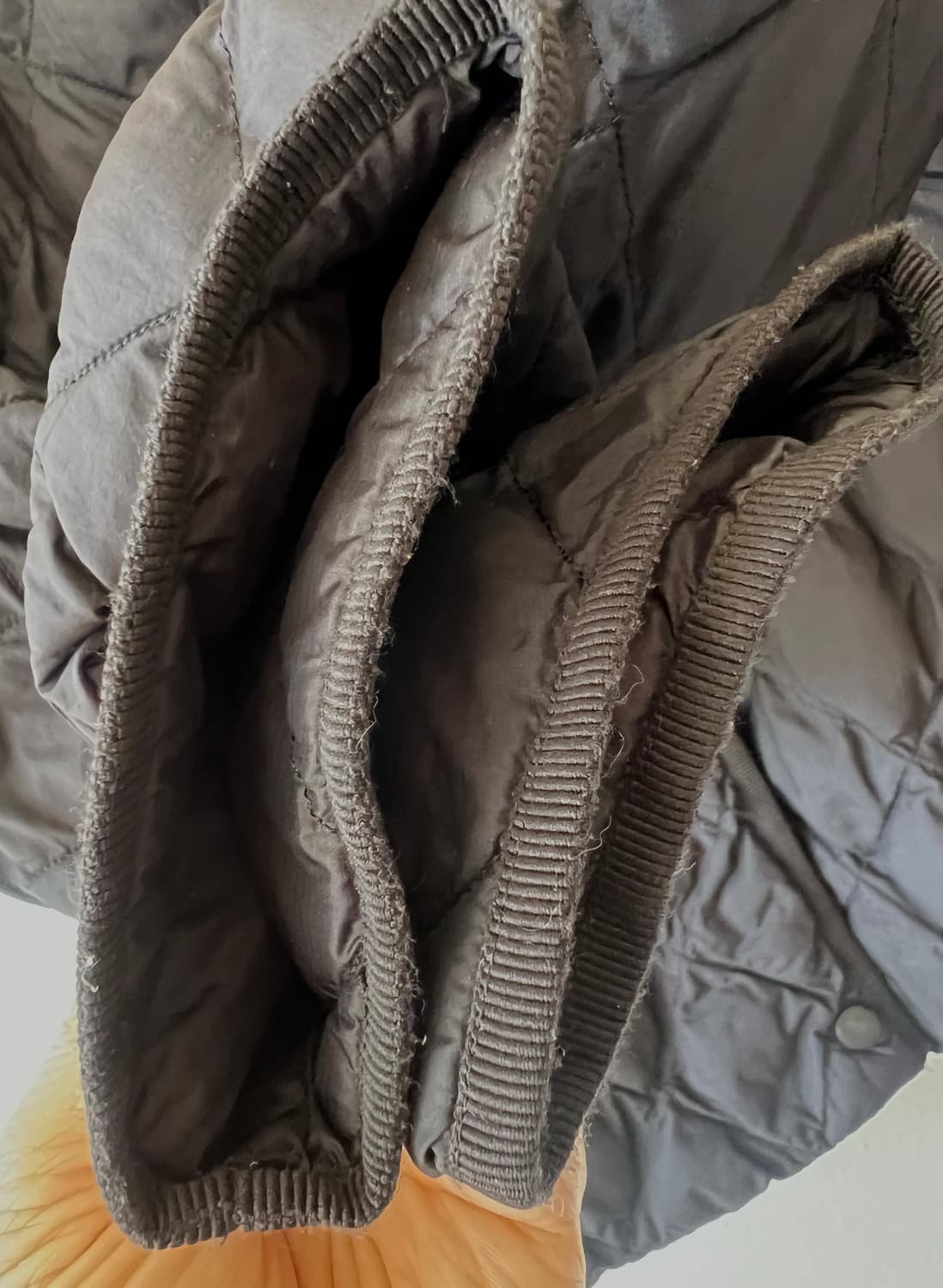 유니클로 여성 블랙 경량패딩점퍼 누빔패딩점퍼 상품이미지4