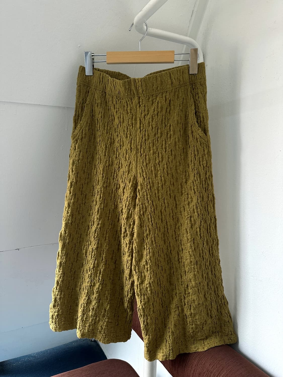 Volume fabric stretched banded 3/4 pants 상품이미지5