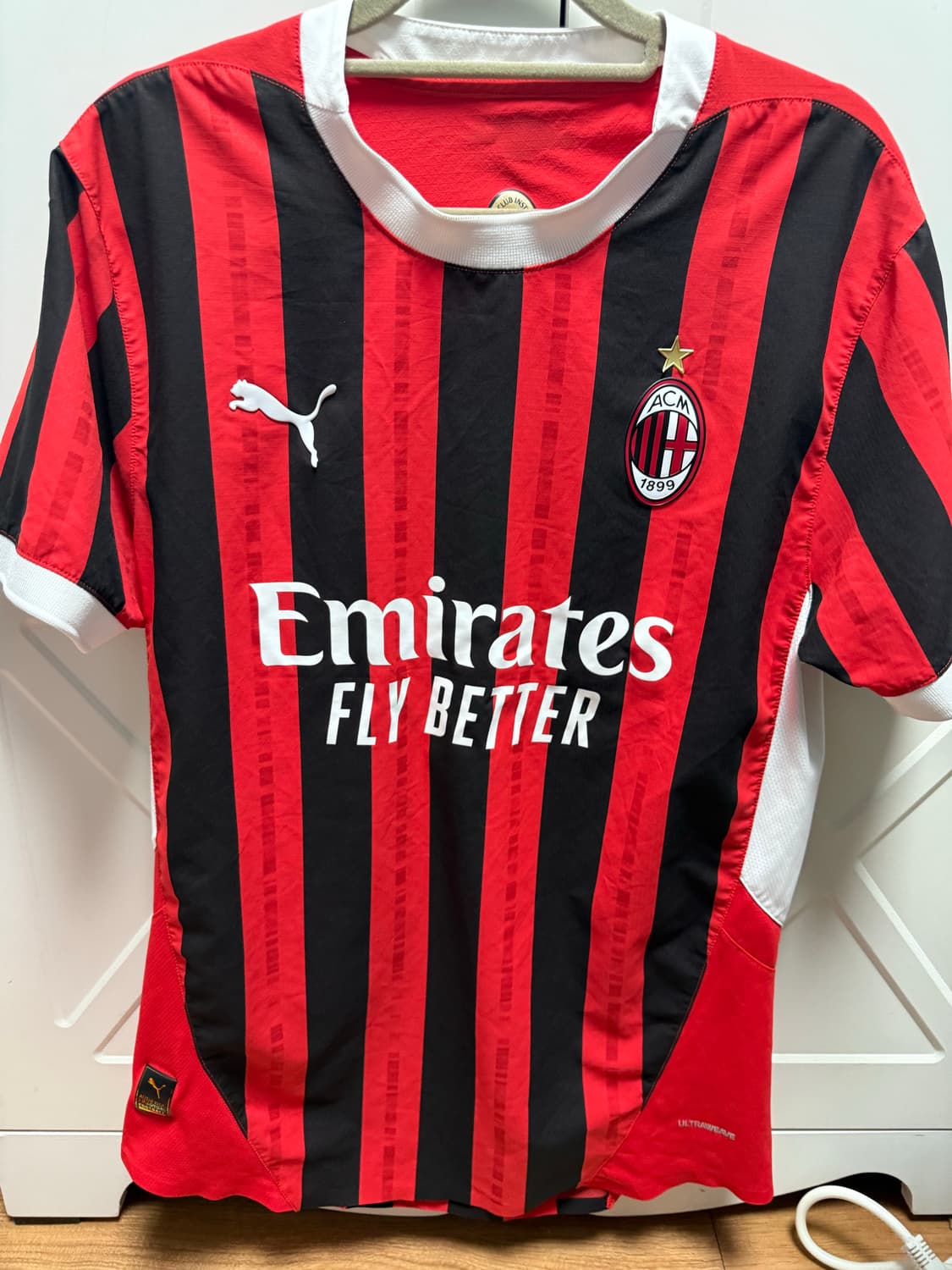 24-25 Ac밀란 어센틱 레앙 유니폼 상품이미지1
