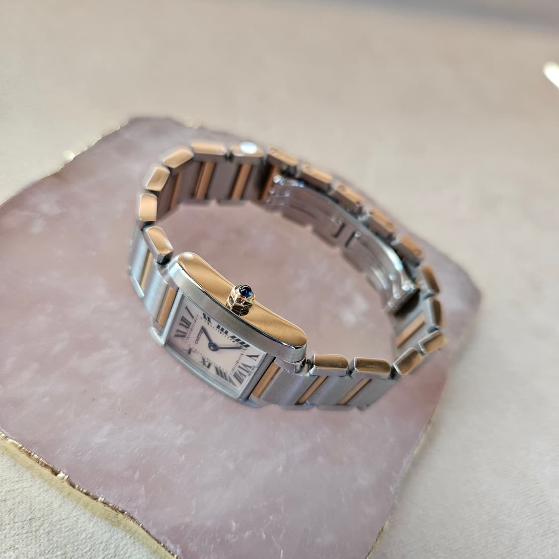 까르띠에 탱크 프랑세즈 콤비 스몰 핑크자개 다이얼 상품이미지3