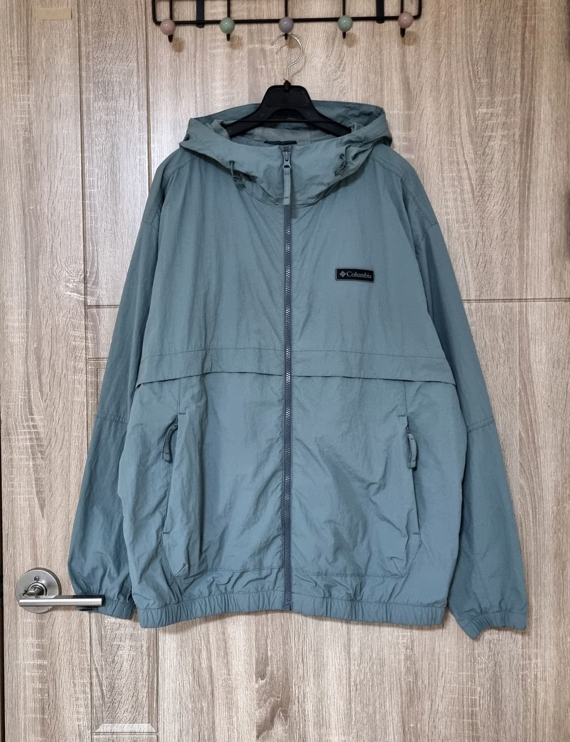 컬럼비아 후드 바람막이 상품이미지1