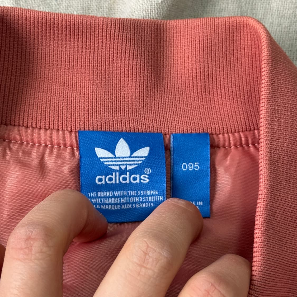 아디다스 파스텔핑크 백로고 봄버 사틴 자켓 95 상품이미지5