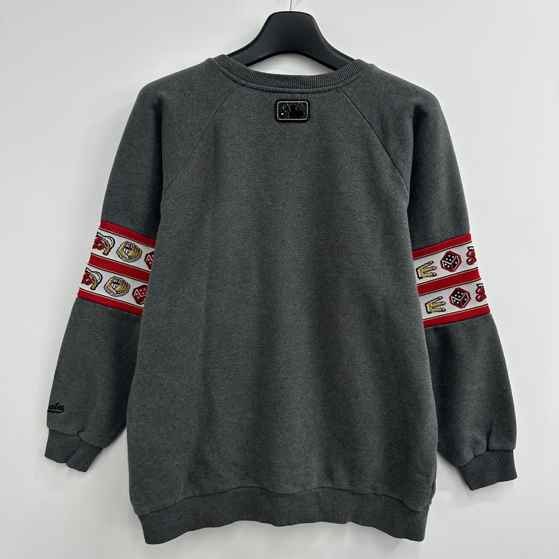 90 MLB X KYE 여자 오버핏 맨투맨 상품이미지2