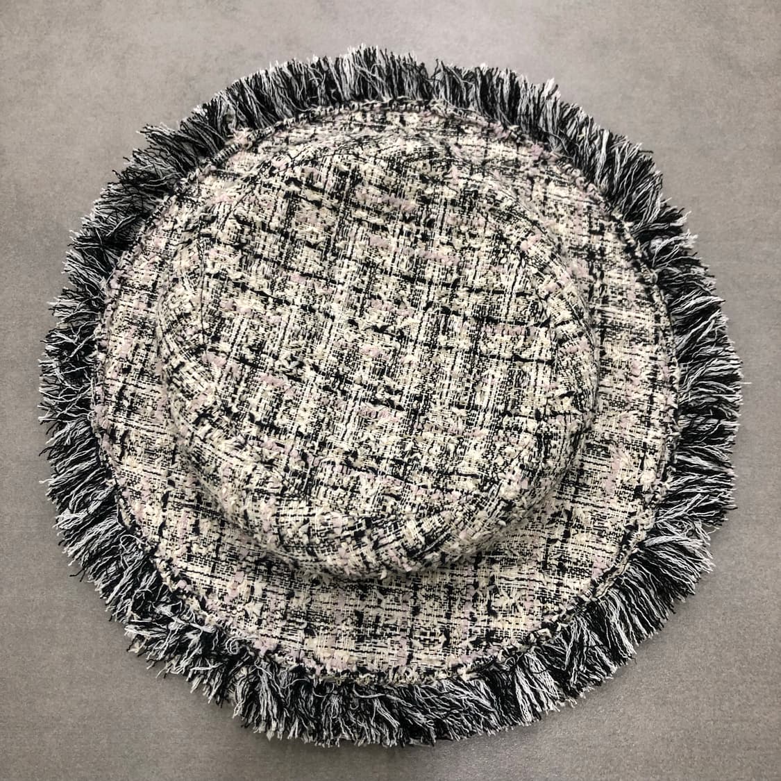 eugenia kim 뉴욕 미국 usa 트위드햇 샤넬스타일 턱끈 모자 상품이미지2