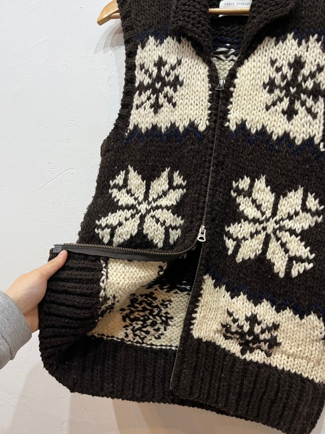 어반리서치 노르딕 코위찬 집업 베스트 상품이미지3