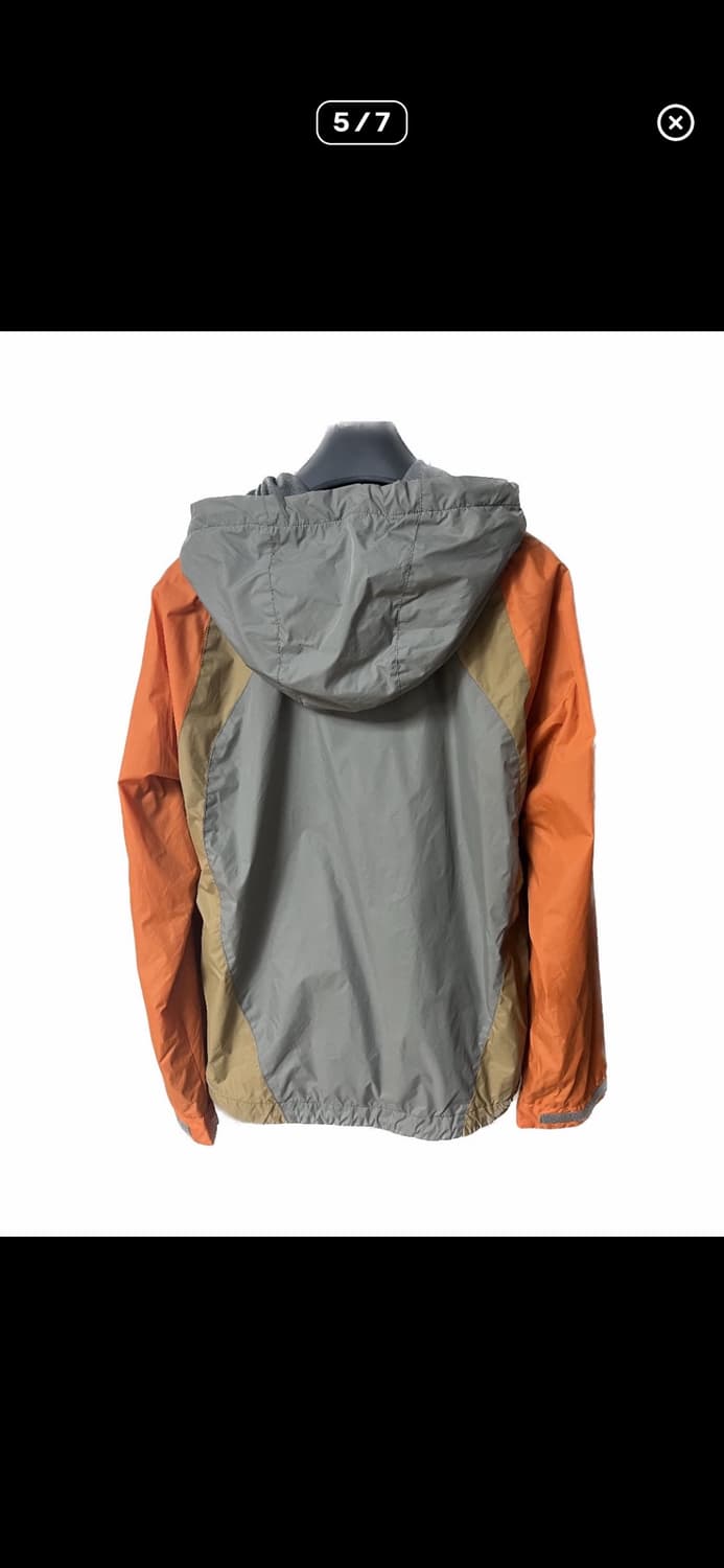 꼼데가르송 바람막이 상품이미지2